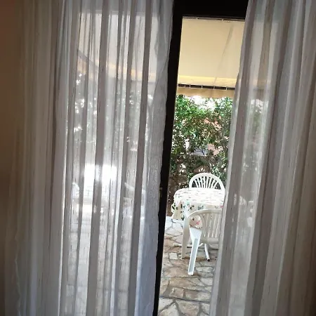 Beachfront 4526-2