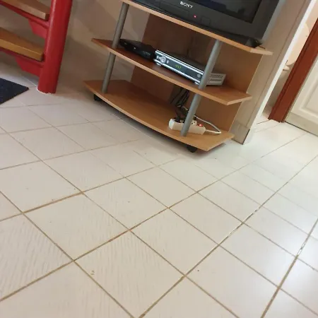 Apartment Beachfront 4526-2 Punat